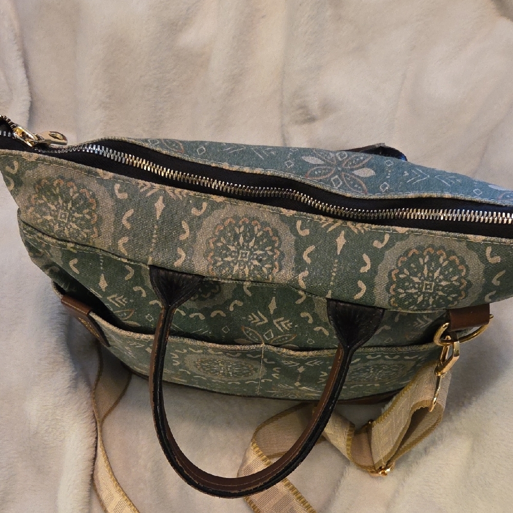 Stylish Green Patterned R. Riveter Tote Bag - Picture 3 of 10